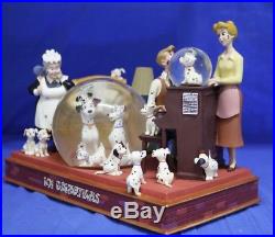 101 Dalmatians Parlor Scene Disney Musical Light up Snowglobe