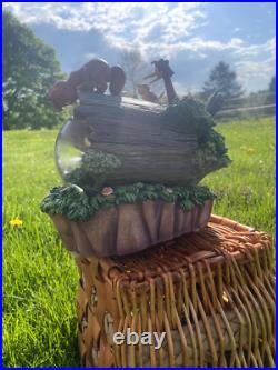 1977 Disney FOX AND THE HOUND Snow Globe BEST OF FRIENDS /Music & Motion /Works 1977 Disney FOX AND THE HOUND Snow Globe BEST OF FRIENDS /Music & Motion /Works