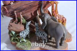 1994 Disney's Lion King Pride Rock Musical Snow Globe