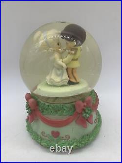 2007 Disney One Day My Prince Will Come Water Globe Fast Shipping