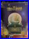 2007_Pirates_Of_The_Caribbean_Snow_Globe_New_01_ij