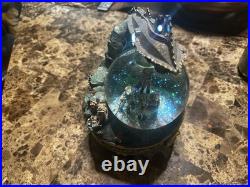 20,000 Leagues Under the Sea NAUTILUS DISNEY SNOW GLOBE Music And Lights Work 20,000 Leagues Under the Sea NAUTILUS DISNEY SNOW GLOBE Music And Lights Work