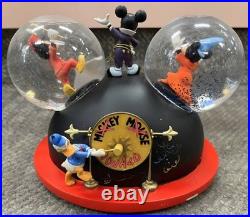2x DISNEY MICKEY MOUSE CLUB SNOW GLOBES