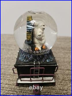 3 Nightmare Before Christmas Bradford Glitterglobe Train Collection Music