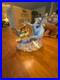 Aladdin_And_Jasmine_Take_A_Magical_Ride_Disney_Snow_Globe_A_Whole_New_World_01_ffaf
