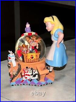 Alice in Wonderland 50th Anniversary Musical Snowglobe Alice's Trial