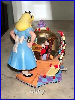 Alice in Wonderland 50th Anniversary Musical Snowglobe Alice's Trial