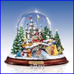 An Old Fashioned Disney Christmas Snow Dome / Water Globe Bradford Exchange An Old Fashioned Disney Christmas Snow Dome / Water Globe Bradford Exchange