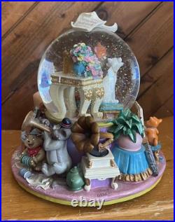 Aristocats Musical Snow Globe Piano Everybody Wants To Be A Cat Song Aristocats Musical Snow Globe Piano Everybody Wants To Be A Cat Song