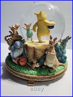 Authentic Disney 75th ANNIVERSARY Winnie the Pooh Musical SnowGlobe