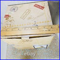 Authentic Disney Parks Snow White & Friends Musical Snow Globe RETIRED VINTAGE Authentic Disney Parks Snow White & Friends Musical Snow Globe RETIRED VINTAGE