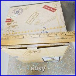 Authentic Disney Parks Snow White & Friends Musical Snow Globe RETIRED VINTAGE Authentic Disney Parks Snow White & Friends Musical Snow Globe RETIRED VINTAGE