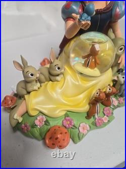 Authentic Disney Parks Snow White & Friends Musical Snow Globe RETIRED VINTAGE A