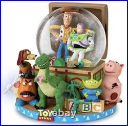 Bradford Exchange Disney Pixar Toy Story Musical Glitter Snow Globe Woody Buzz