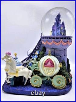 CINDERELLA DREAM OF THE BALL Musical Light up double Snow Globe Rare & Retired