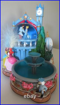 CINDERELLA Rotating Musical Snow Globe with Fountain Authentic Disney READ