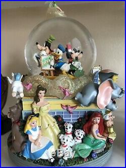 COLLECTABLE RARE DISNEY Princess Rotating Musical Multi Princess Snow Globe