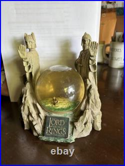 COLLECTOR LORD OF THE RINGS ARGONATH SNOW GLOBE by Neca 2002