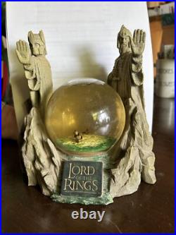 COLLECTOR LORD OF THE RINGS ARGONATH SNOW GLOBE by Neca 2002