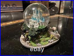 Cinderella Castle Walt Disney Musical Light Up Snow Globe So This Is Love RARE