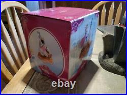 Cinderella Dress Making Snow Globe Walt Disney Rare took out just for pictures