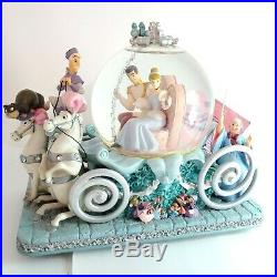 Cinderella Musical Snowglobe Carriage Prince Charming 50th Anniversary Disney