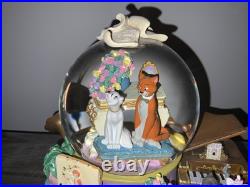 DEFECTIVE Disney Aristocrats Musical Snowglobe Everybody Wants To Be A C G3D
