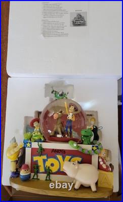 DEFECTIVE Disney Store Toy Story Andys Chest Box Musical Snowglobe Rare G3D