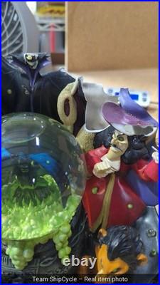DEFECTIVE Disney The Art Of Disney Villians Lighted Snow Globe And Music G3D