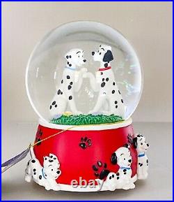 DISNEY 101 Dalmatian Snow Globe Musical Westland Giftware Dalmations in Love