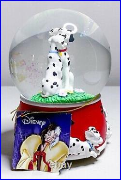 DISNEY 101 Dalmatian Snow Globe Musical Westland Giftware Dalmations in Love