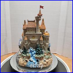 DISNEY BEAUTY and THE BEAST MUSICAL VILLAGE CASTLE SNOW GLOBE New in Box withTag