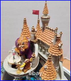 DISNEY BEAUTY and THE BEAST MUSICAL VILLAGE CASTLE SNOW GLOBE New in Box withTag