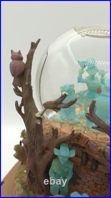 DISNEY HAUNTED MANSION Grim Grinning Ghost Music Box Snow Globe READ INFO DISNEY HAUNTED MANSION Grim Grinning Ghost Music Box Snow Globe READ INFO