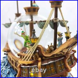 DISNEY Rotating Peter Pan Musical Light-Up Pirate Ship Snowglobe RETIRED VINTAGE