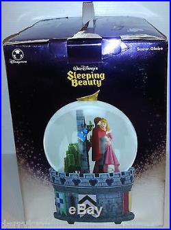 DISNEY STORE SLEEPING BEAUTY MUSICAL SNOWGLOBE -Walt Disney's NEW(SEE LISTING)