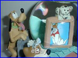 DISNEY'S DOGS Musical Snow Globe in Original Box