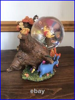 DISNEY'S Winnie The Pooh Blustery Day Fallen Treehouse Musical Snow Globe