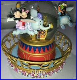 DISNEY Snow Globe Magnificent Ride Dumbo Mickey, Minnie, Goofy & Donald NICE