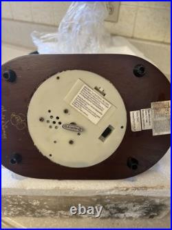 DisneyChristmas Mickey, Donald, GoofyMusical Snow Globe #95338