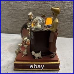 Disney 101 Dalmatians Family Time Musical Lights Snow Globe CRUELLA DE VIL READ