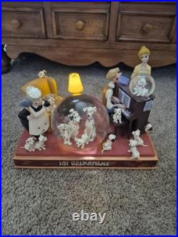 Disney 101 Dalmatians Family Time Musical Lights Snow Globe Tested Works Great