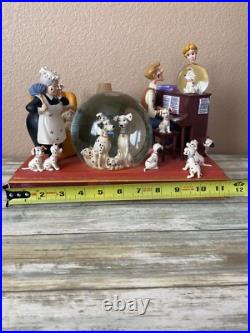 Disney 101 Dalmatians Family Time Musical Snow Globe Plays Cruella De Vil