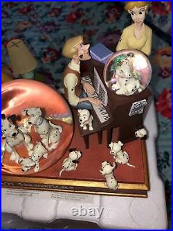 Disney 101 Dalmatians Snow globe IOB