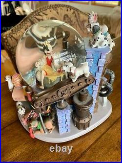 Disney 101 Dalmatians Snowglobe with Music Cruella de Vil