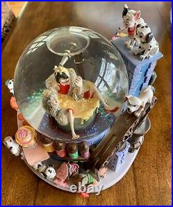 Disney 101 Dalmatians Snowglobe with Music Cruella de Vil