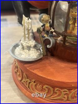Disney 21103 Pinocchio In Cage Stromboli 8 Snow Globe Jiminy Cricket Toyland