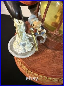 Disney 21103 Pinocchio In Cage Stromboli 8 Snow Globe Jiminy Cricket Toyland