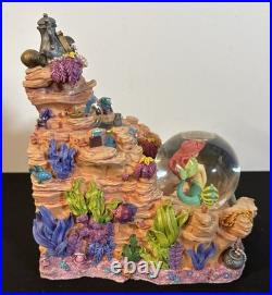 Disney 21364 The Little Mermaid Water Fountain Snow Globe Ariel Sebastian Works