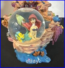 Disney 21364 The Little Mermaid Water Fountain Snow Globe Ariel Sebastian Works